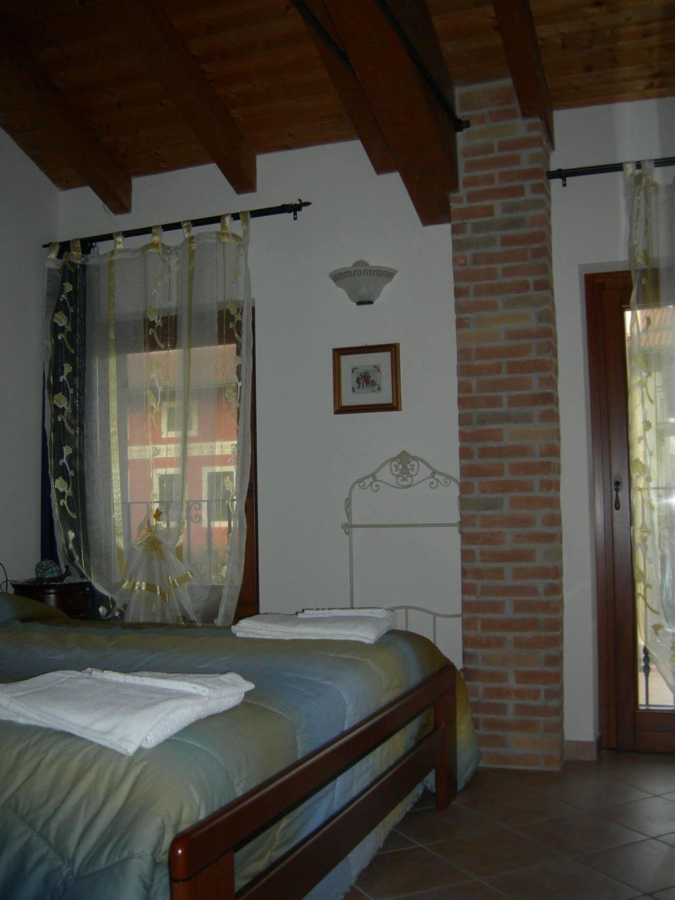 Agriturismo Alle Quattro Stagioni فيرونا المظهر الخارجي الصورة